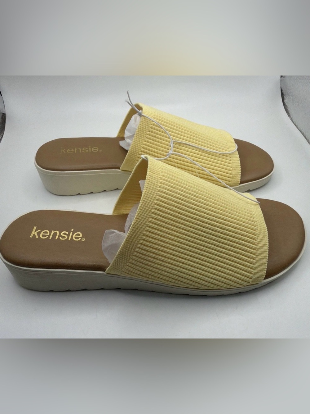 Kensie Women’s Ellie Slide Sandals Yellow Knit Size 7 M US